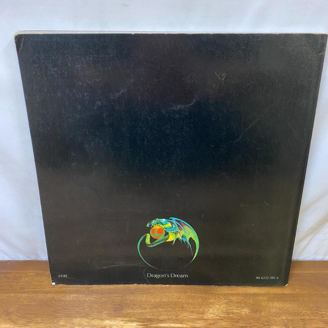 SENTINEL SYD MEAD アートブック