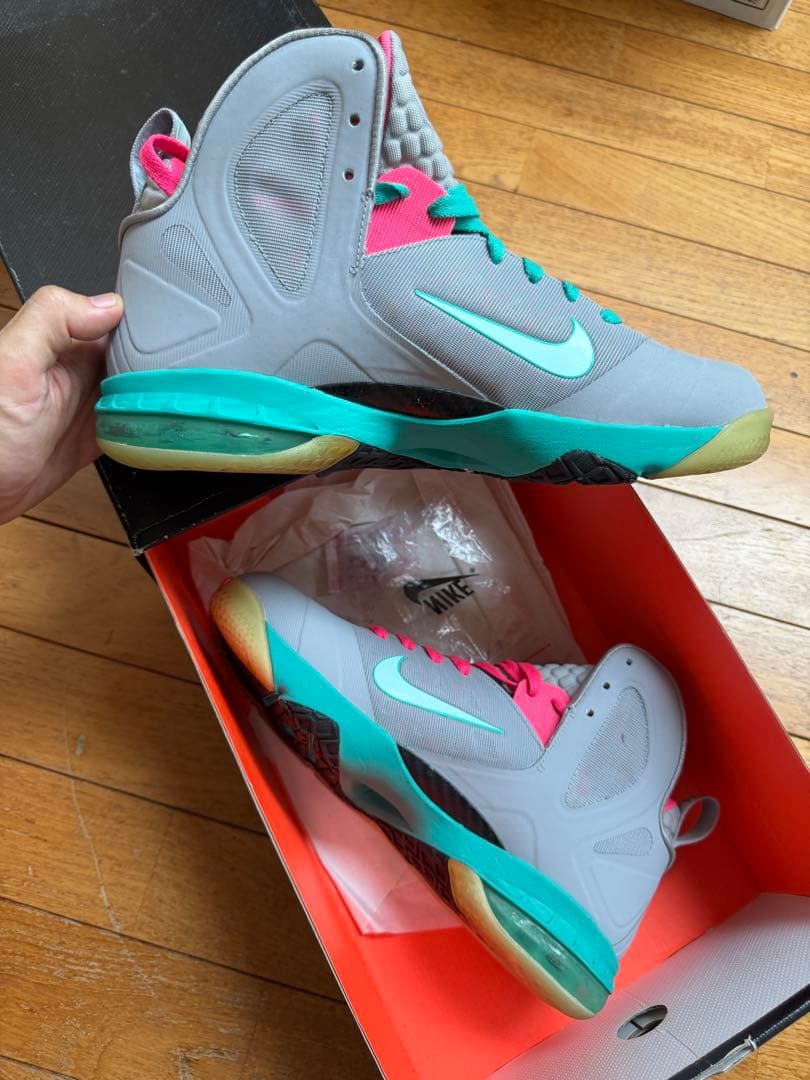 シューズ(男性用) Nike Lebron 9 South Beach Size 28.5 cm