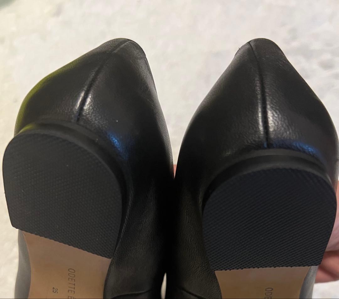 週末セール　新品未使用　オデットエオディール　オブリークバックルフラットパンプス