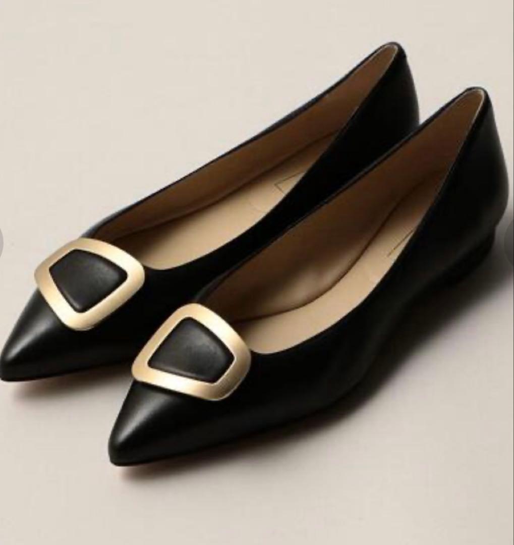 週末セール　新品未使用　オデットエオディール　オブリークバックルフラットパンプス