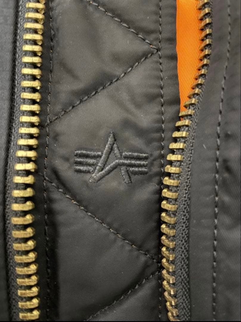 ［アルファ インダストリーズ] MA-1スリムフィットフライトジャケット