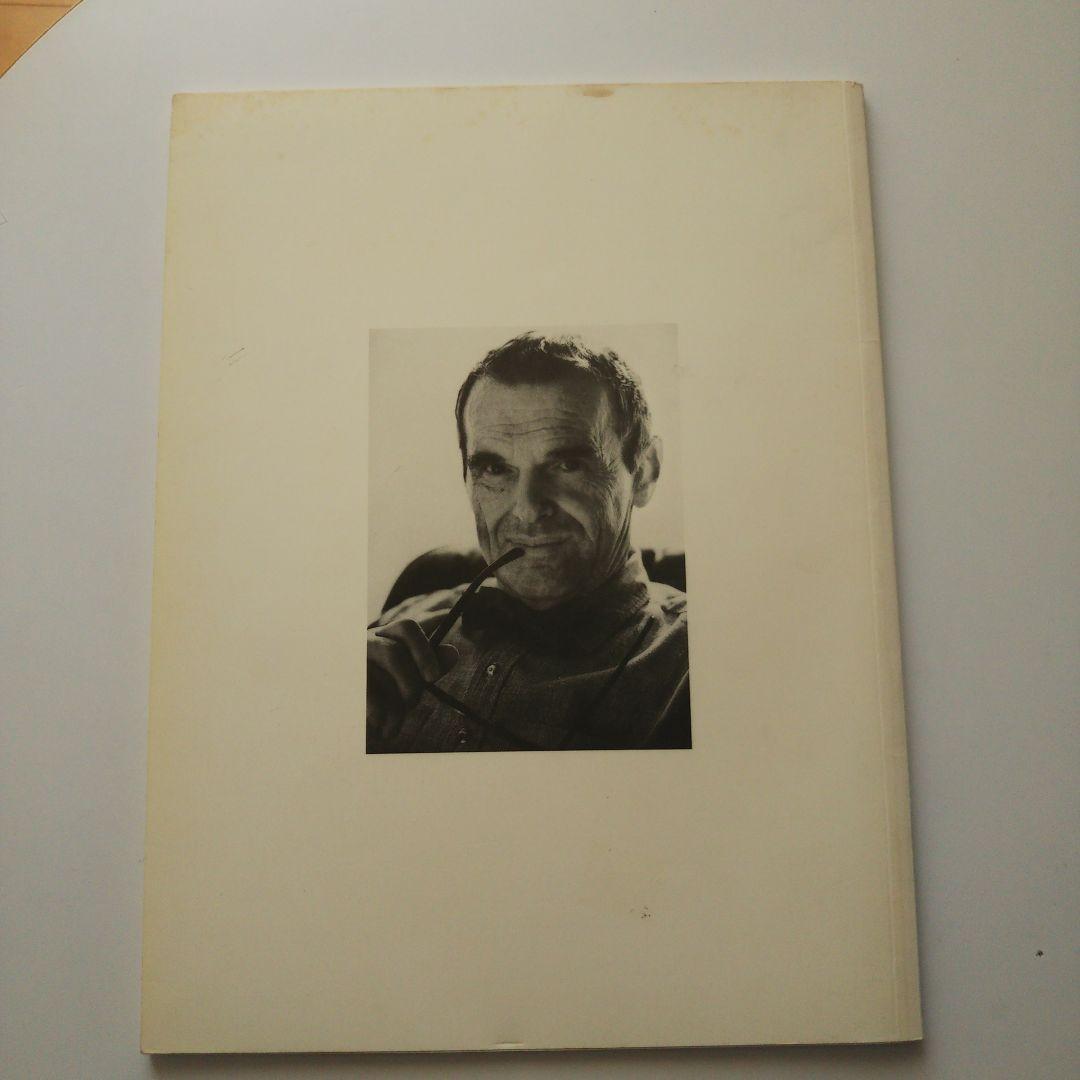 CHARLES EAMES：FURNITURE FROM THE DESIGN