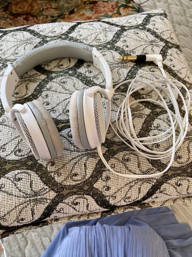 PX-770ブラウン | 横浜市金沢区 イス・ヘッドフォン付き