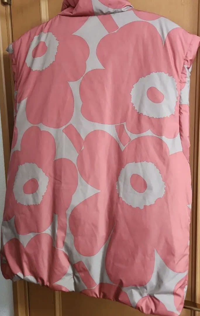 marimekkoマリメッコ⭐ウニッコ ダウンベストS