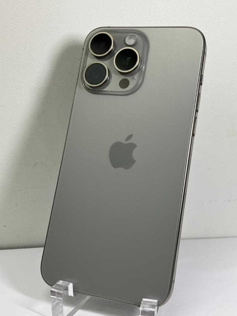 美品　iPhone 15 ProMax 256GB　バッテリー84％