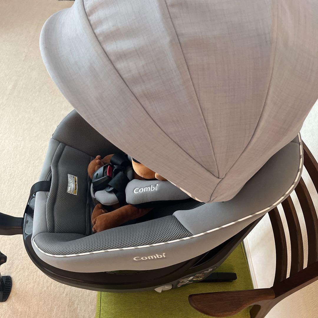 Combi コンビ　クルムーヴアドバンス ISOFIX JP-590