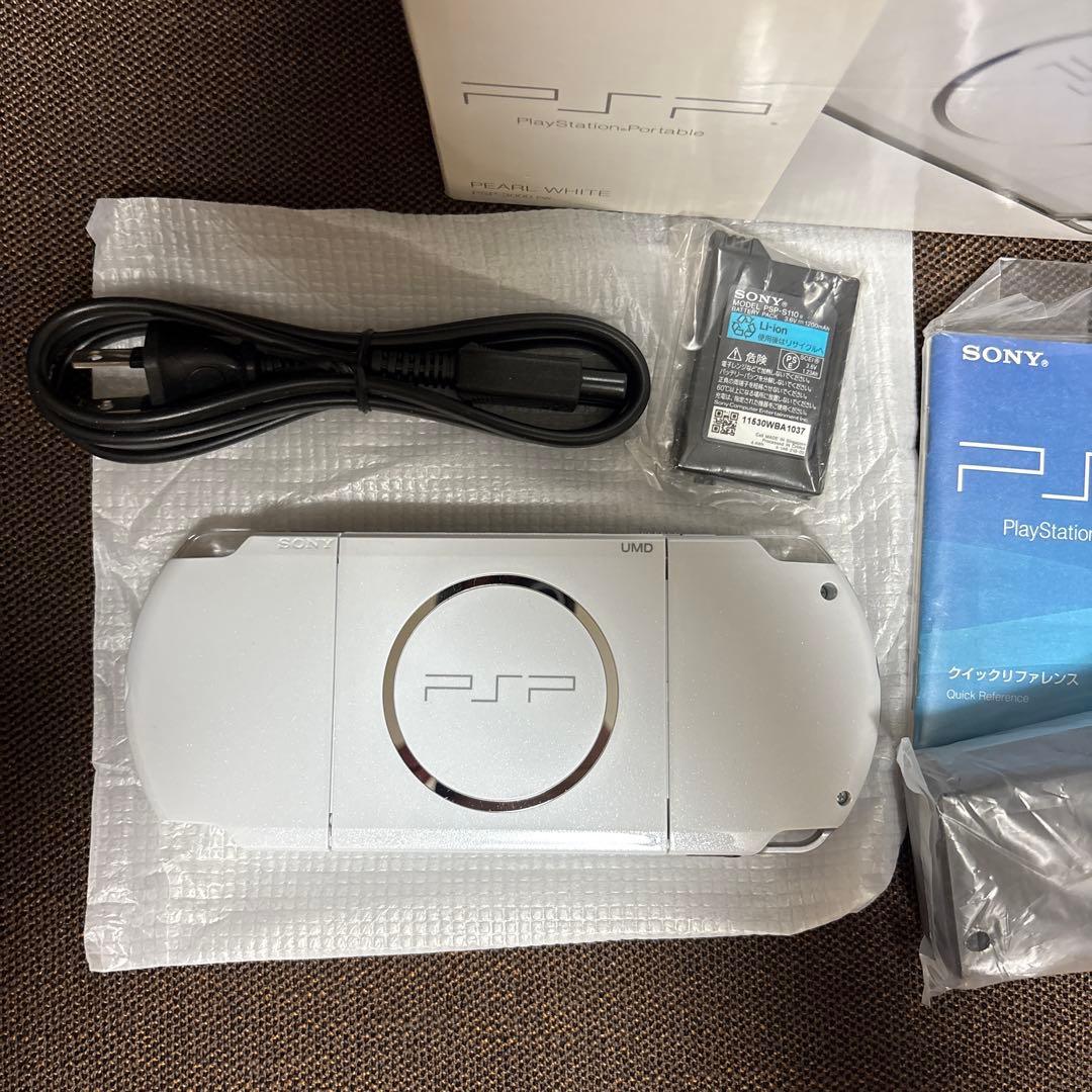 未使用品　PlayStation Portable(PSP-3000PW)