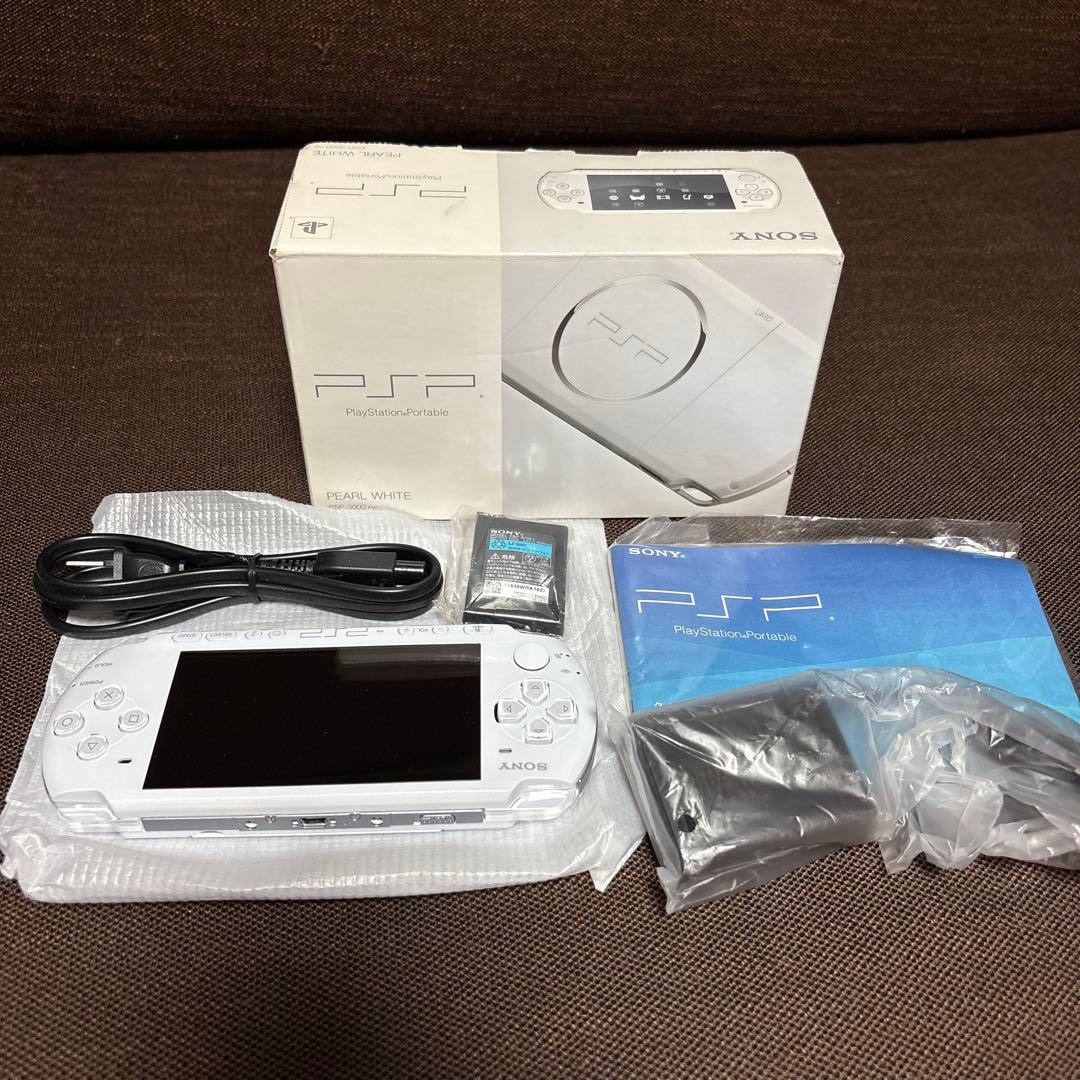 未使用品　PlayStation Portable(PSP-3000PW)