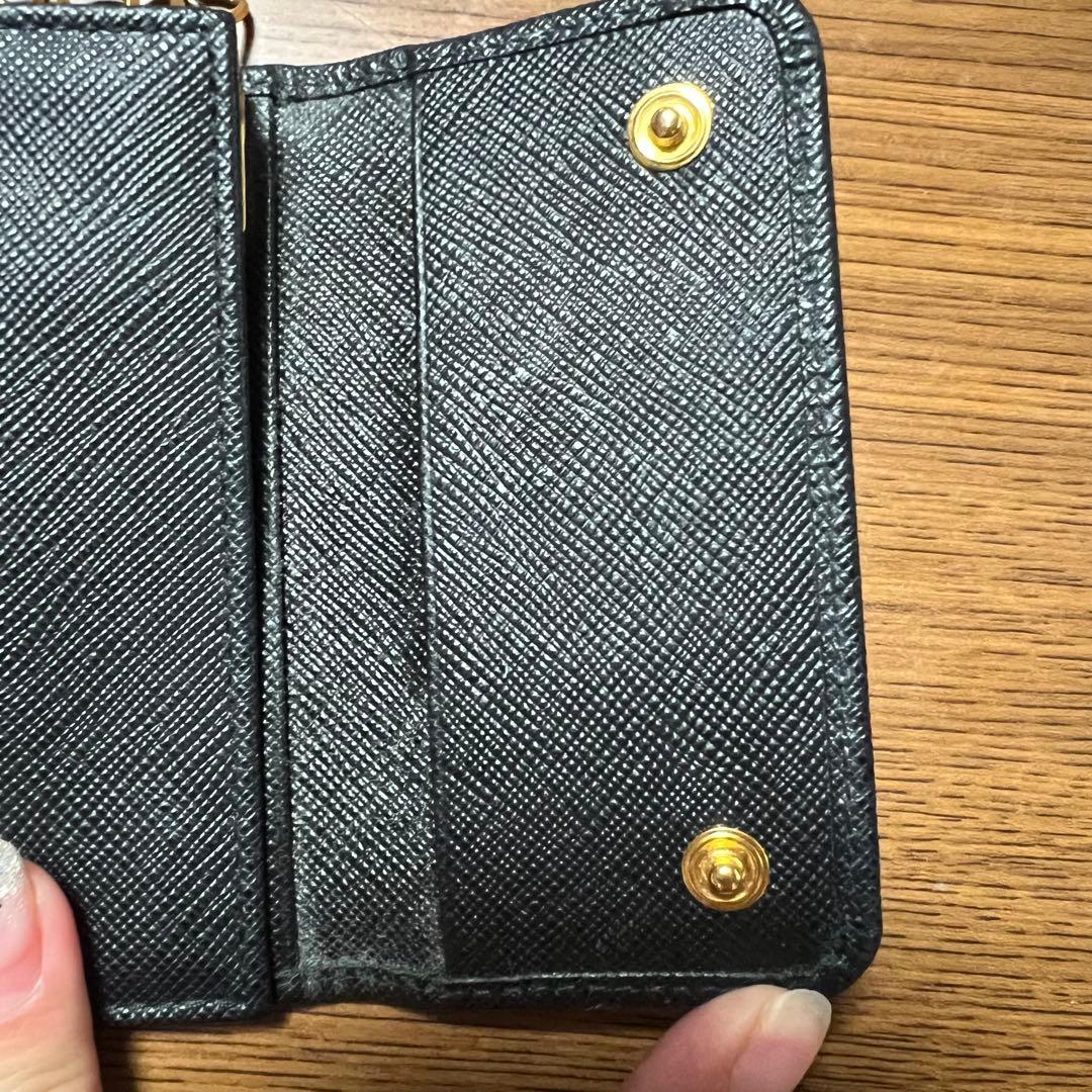 PRADA プラダ　キーケース　レザー　黒　リボン