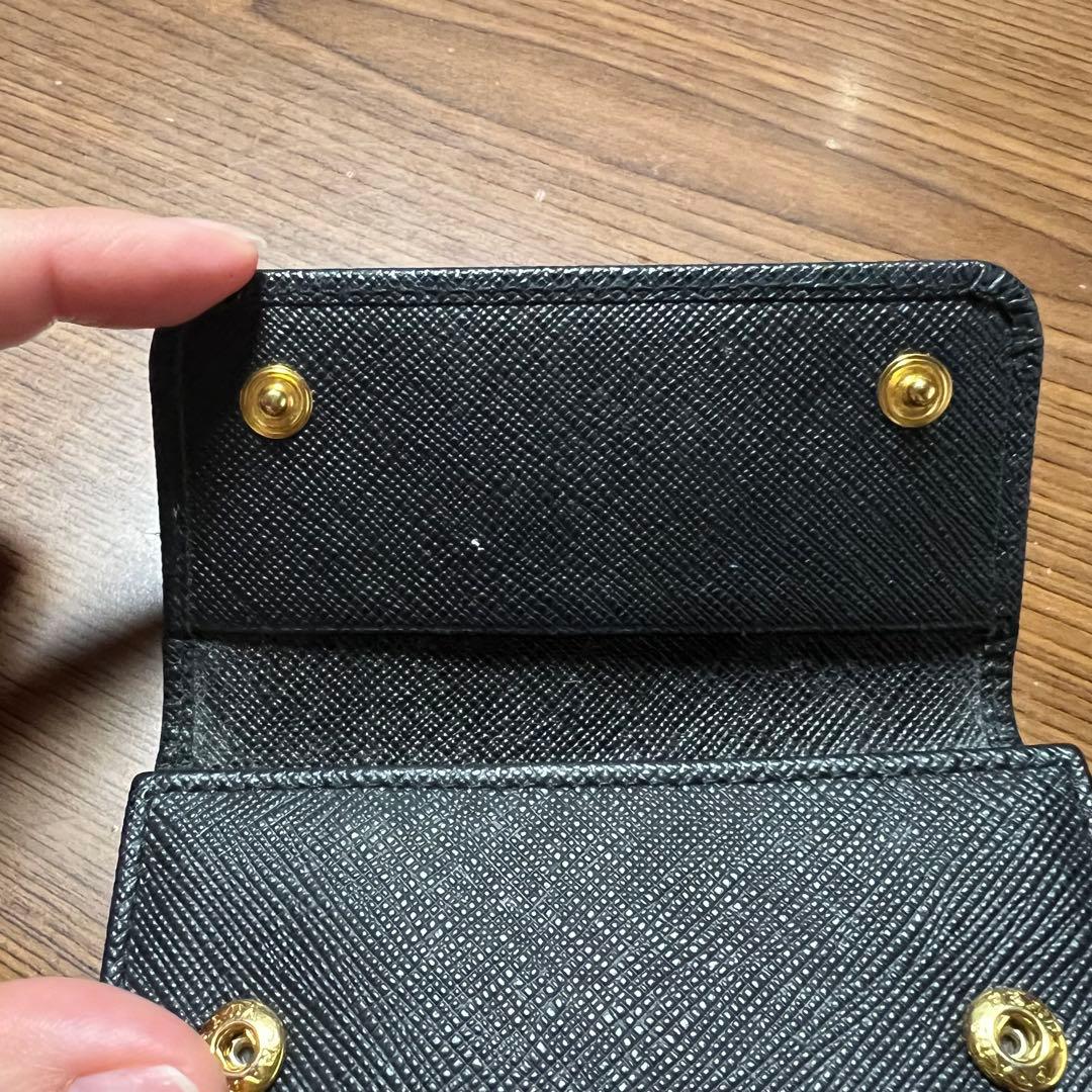 PRADA プラダ　キーケース　レザー　黒　リボン