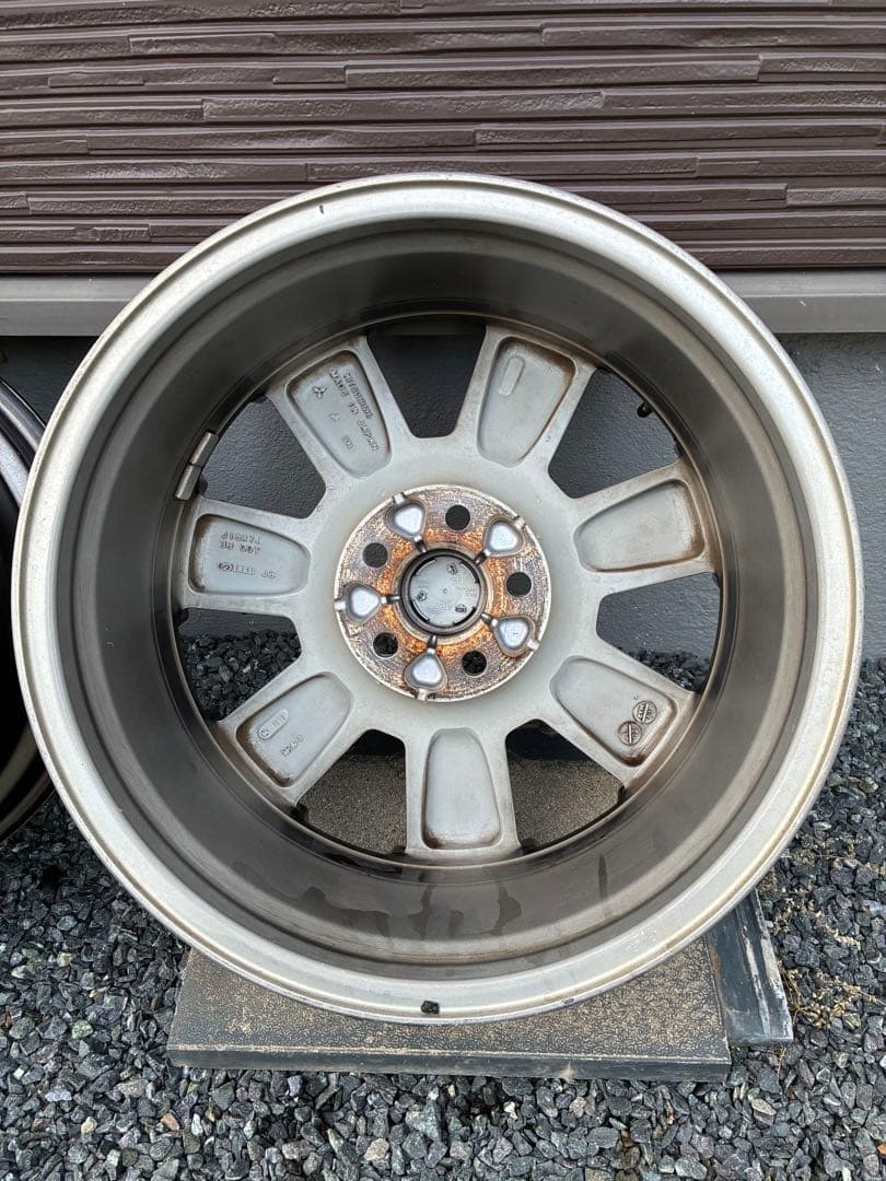 デリカD5 純正ホイール　18インチ