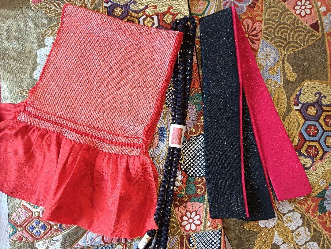 豪華総柄　本絞り金彩手描き友禅　振袖フルセット未着用しつけ付　丈163 裄66