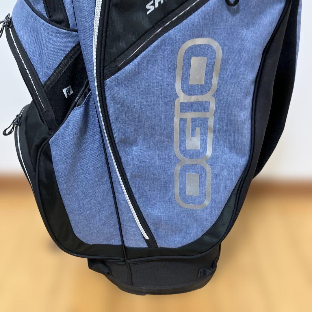 OZIO 軽量キャディバッグ