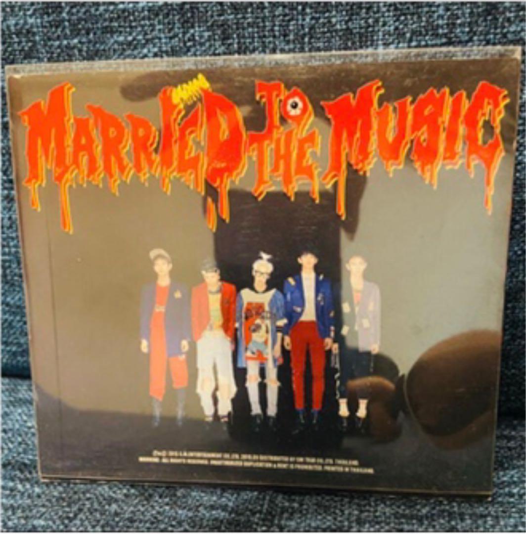 SHINee テミン 直筆サイン付きCD テミントレカ付 シャイニーTAEMIN