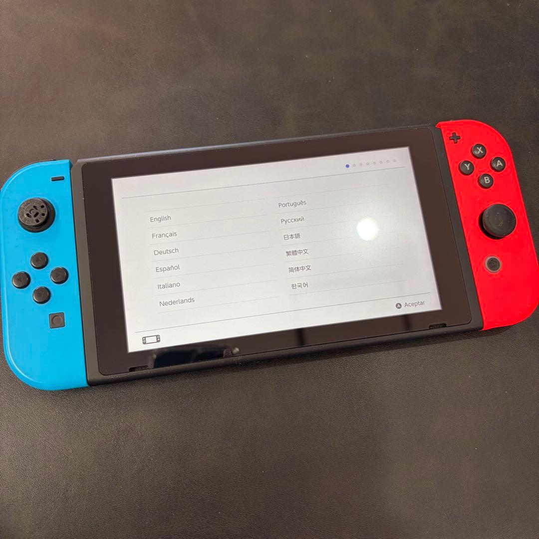 任天堂 Nintendo Switch HAC-001 ブルー×レッド　現状品