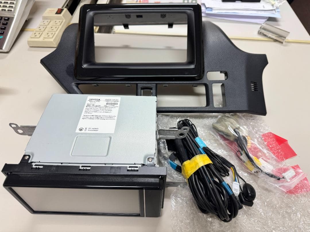 シ*リ様 カーナビ 80系/ノア/VOXY/エスクァイア SDナビ【NSZT-W