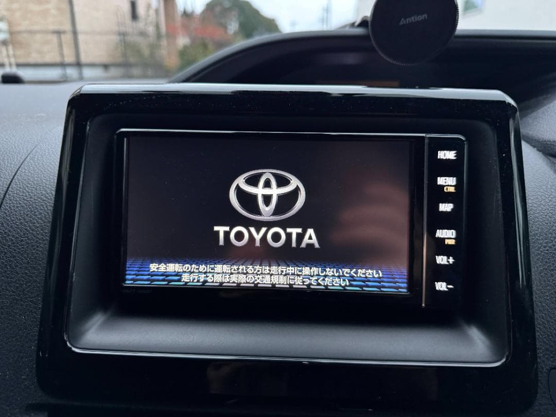 シ*リ様 カーナビ 80系/ノア/VOXY/エスクァイア SDナビ【NSZT-W