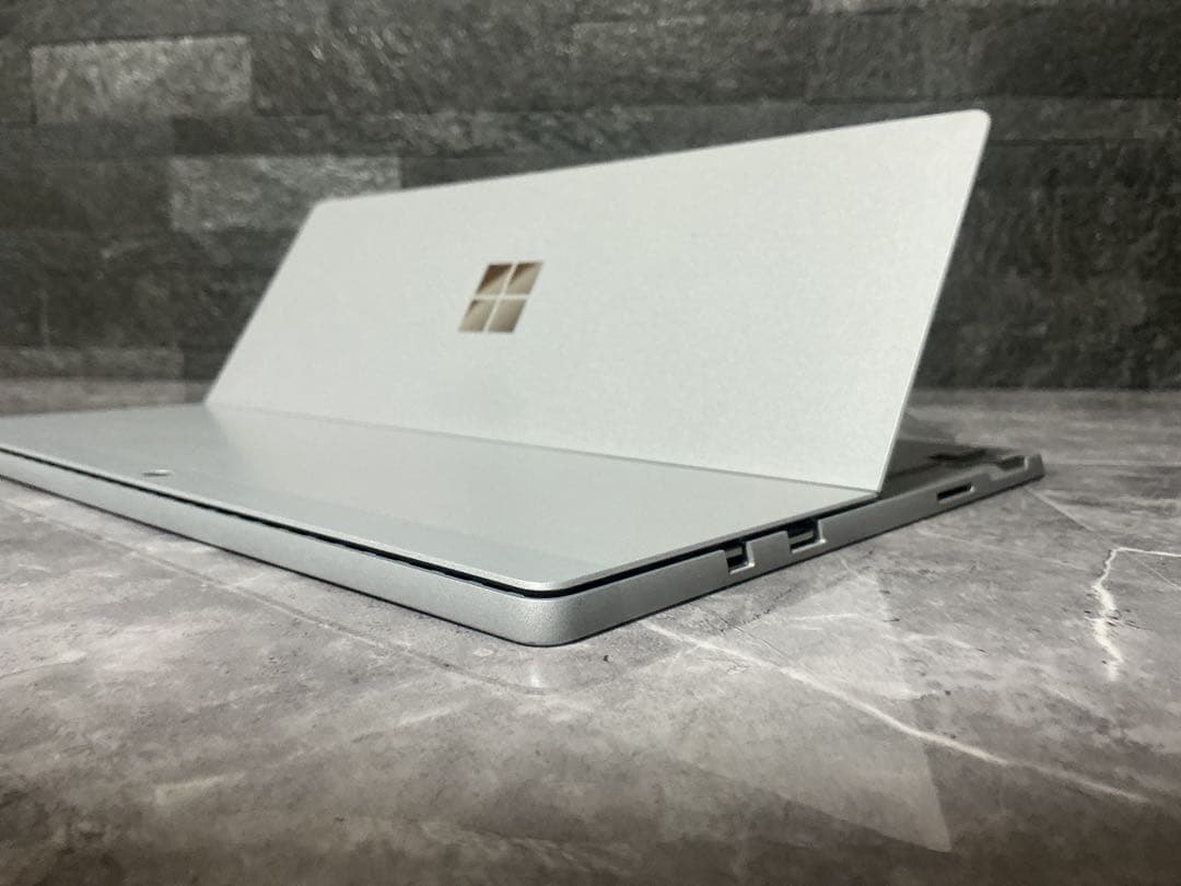 サーフェス プロ 第5世代 モデル1807 i5 7300U surface