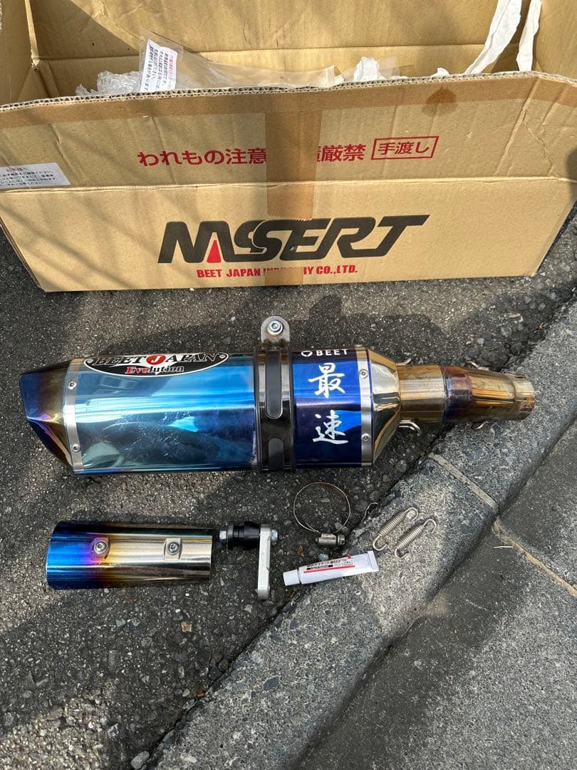 BEET JAPAN NASSERT スリップオンマフラー