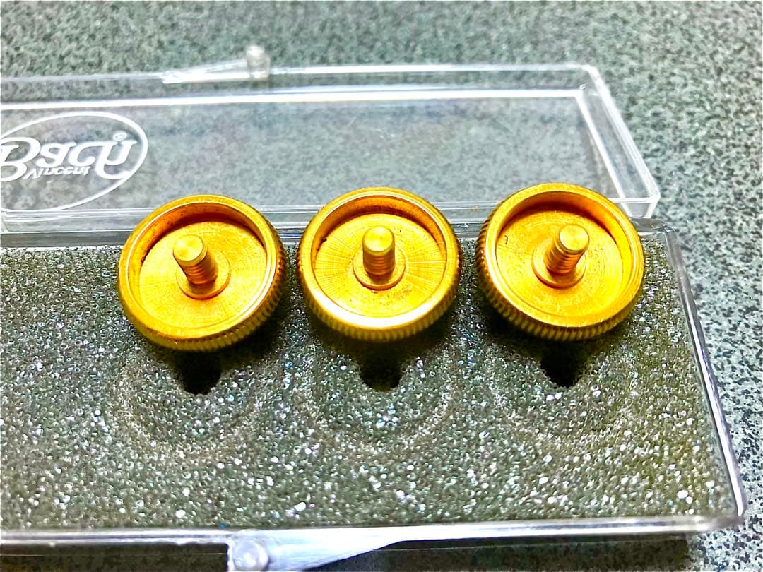 Bachバック　トランペット　純正ピストンボタン　赤メノウ　金メッキ　GP