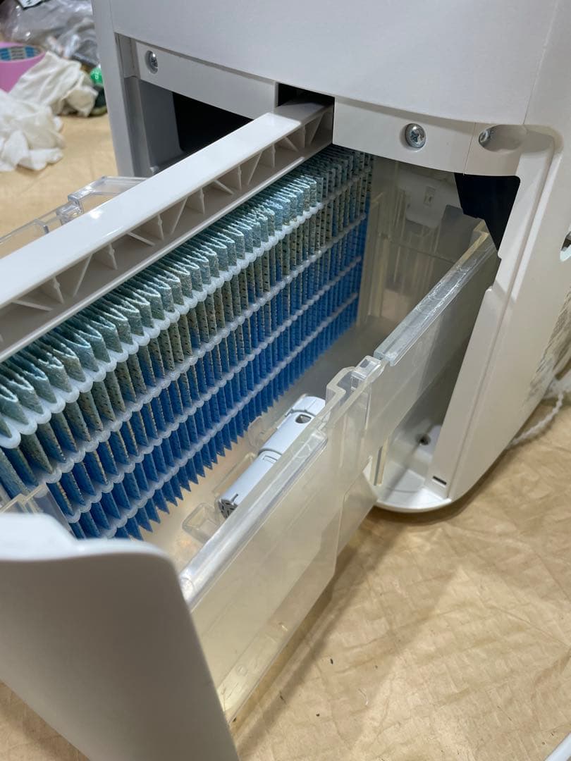 小*星様 SHARP 除加湿空気清净機 KI-RD50-W