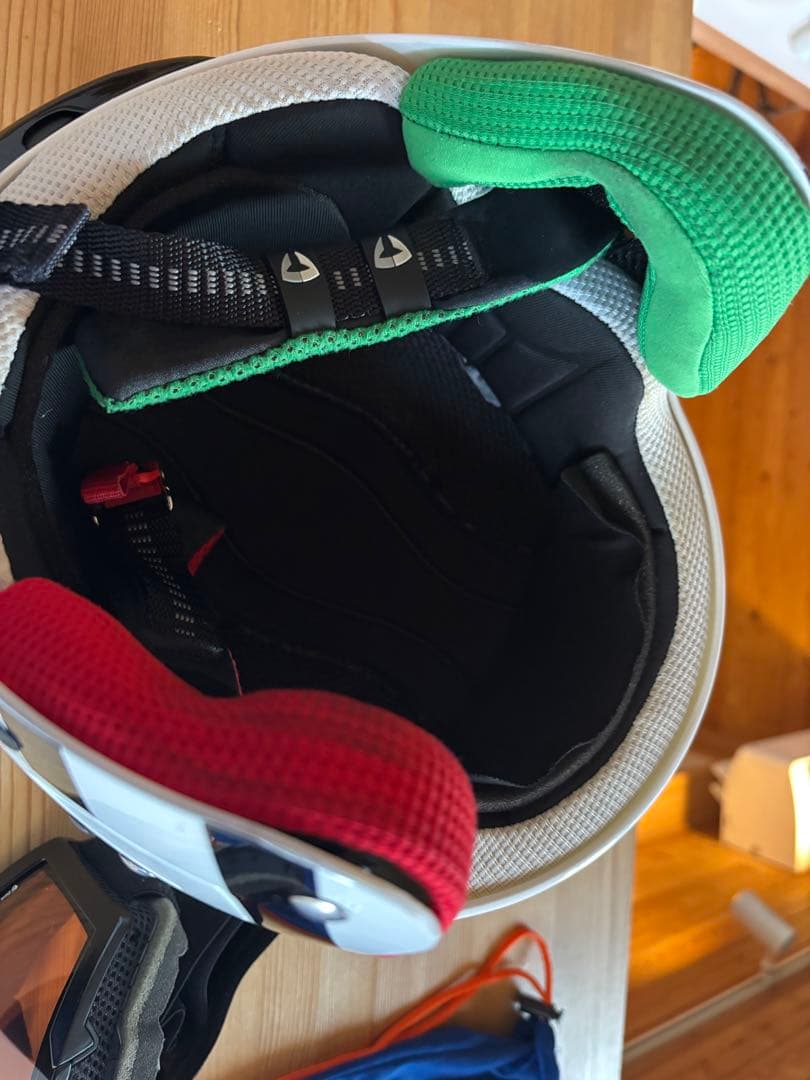 BRIKO ヘルメット