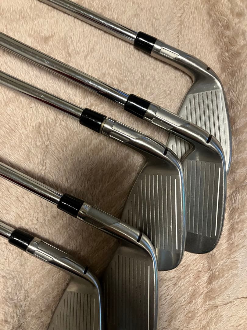 TaylorMade ステレスアイアン 希少チューニングデザイン　DG200