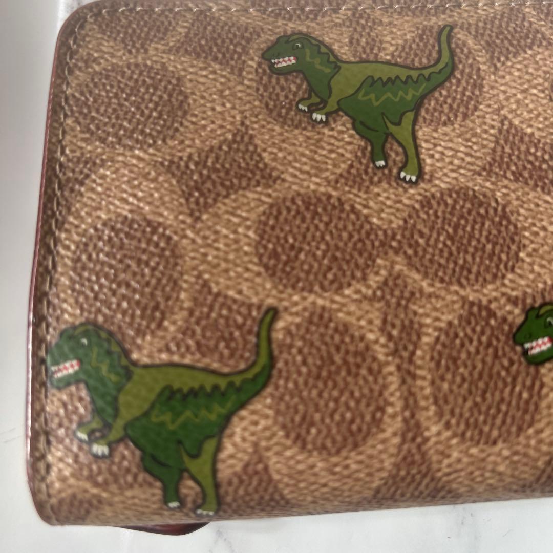 コーチ　財布　レキシー　COACH