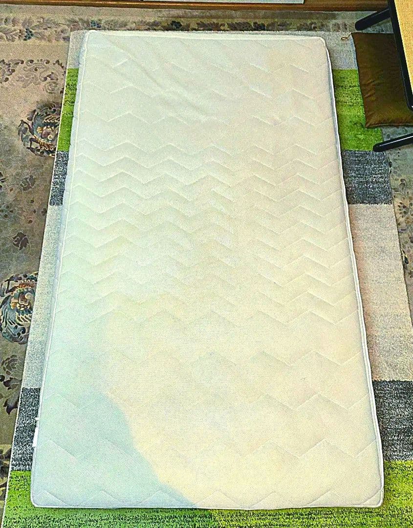 【高品質】【雲のやすらぎ】マットレス(セミダブル)