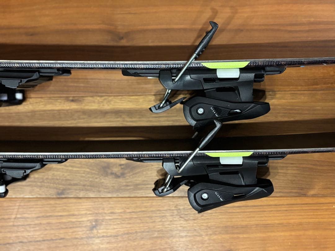 HART QUESTセット (スキー板117㎝&ストック)