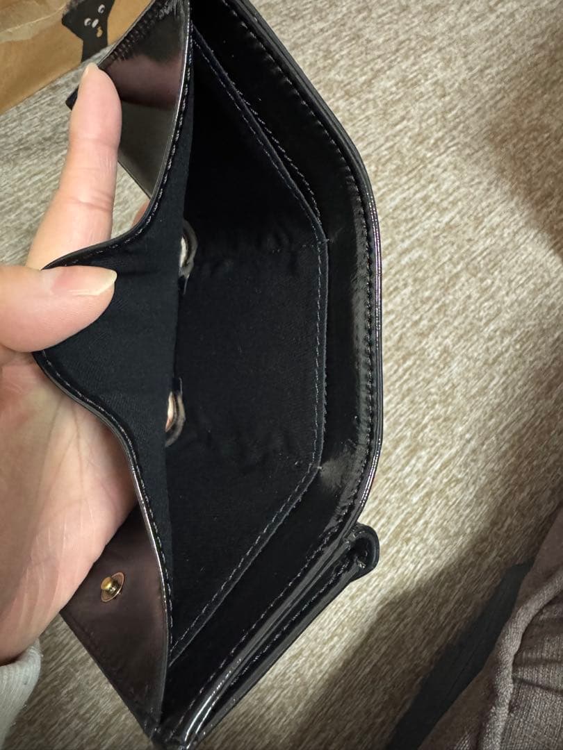 ふ*ち様 三つ折り財布 黒 ロゴ付き