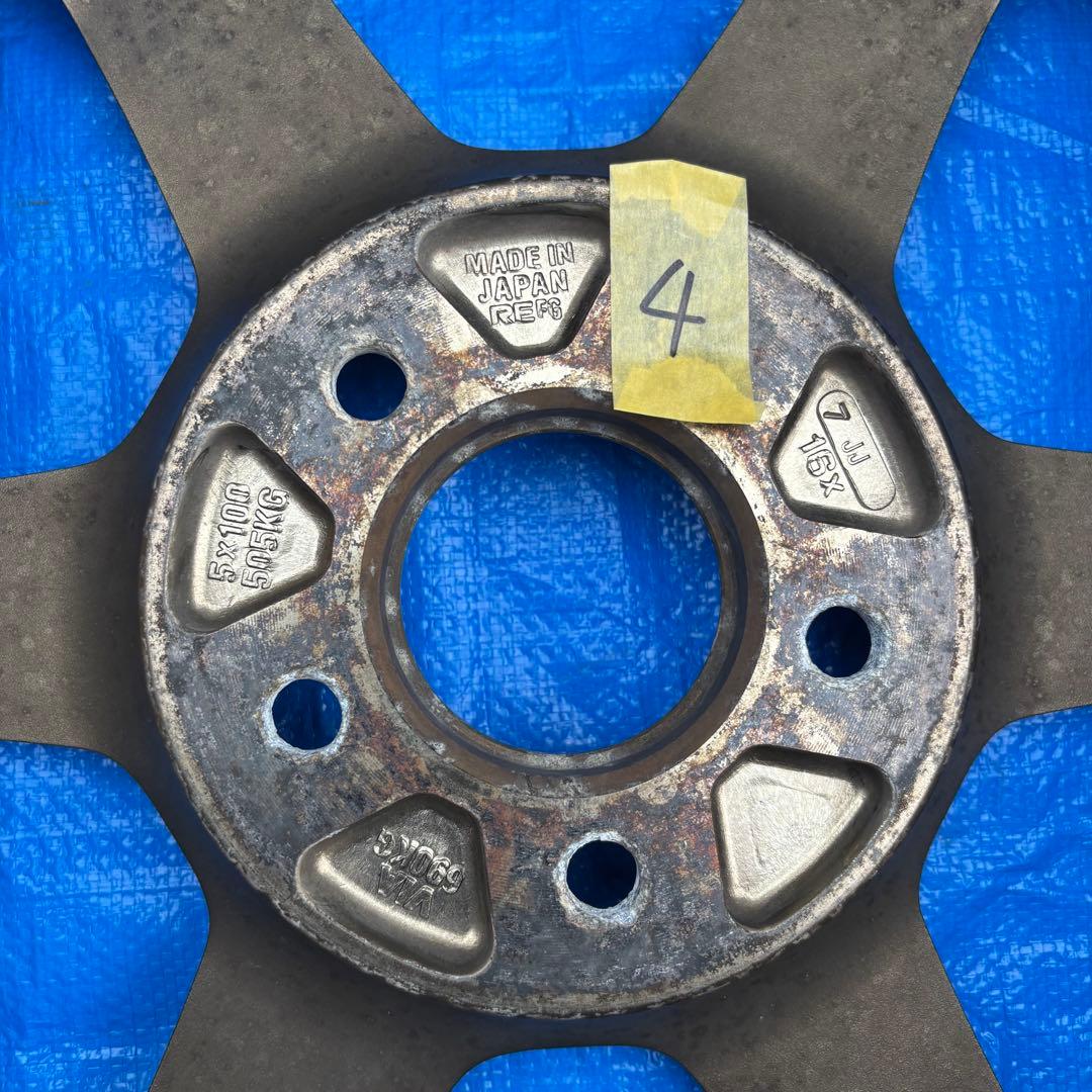 RAYS ボルクレーシング TE37 16in 7.0J+46 PCD100