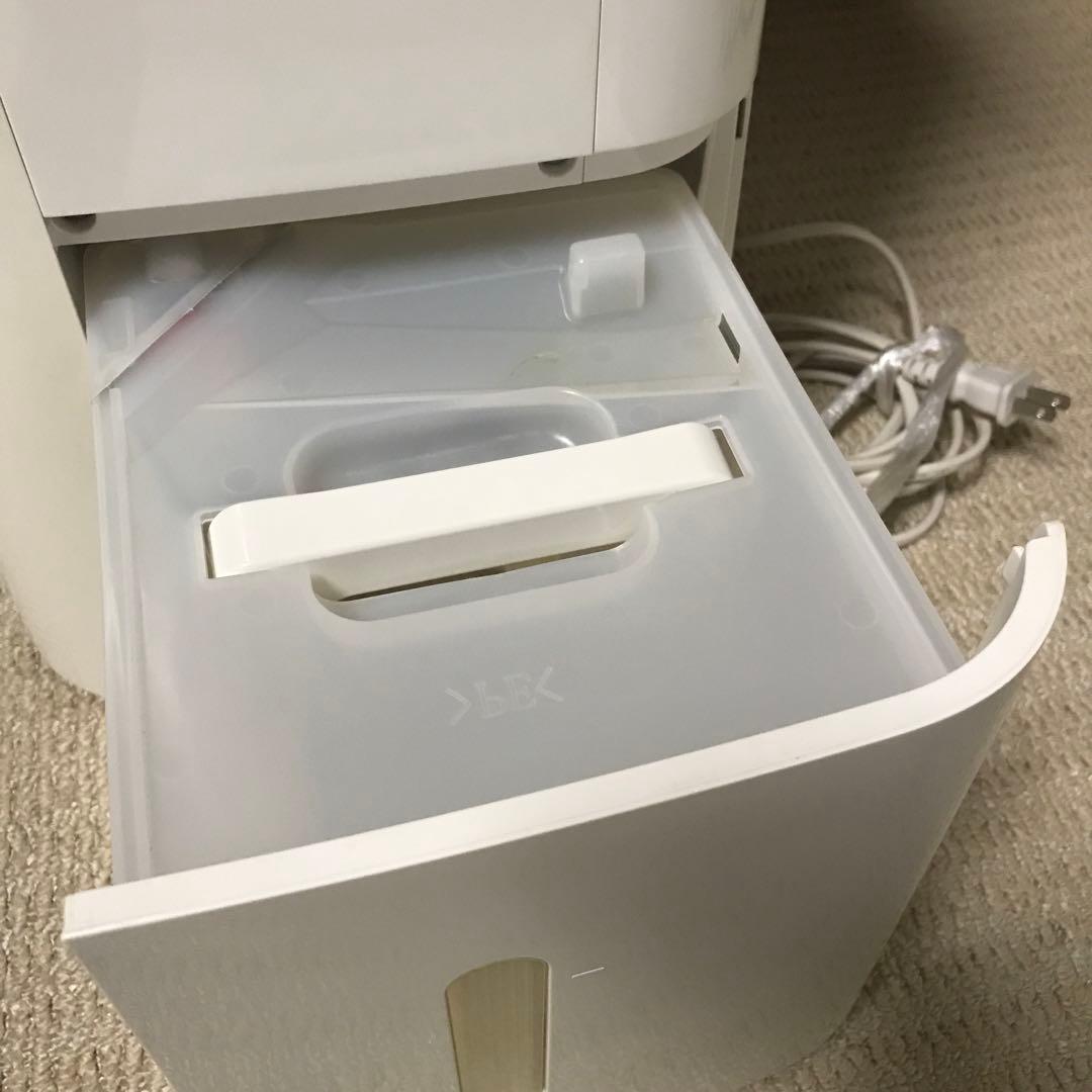 SHARP シャープ 空気清浄除湿機 CV-DF100