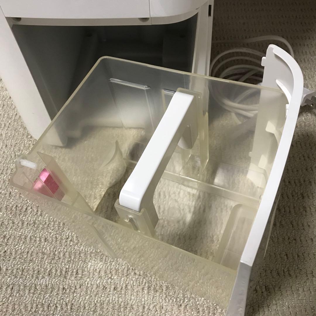 SHARP シャープ 空気清浄除湿機 CV-DF100