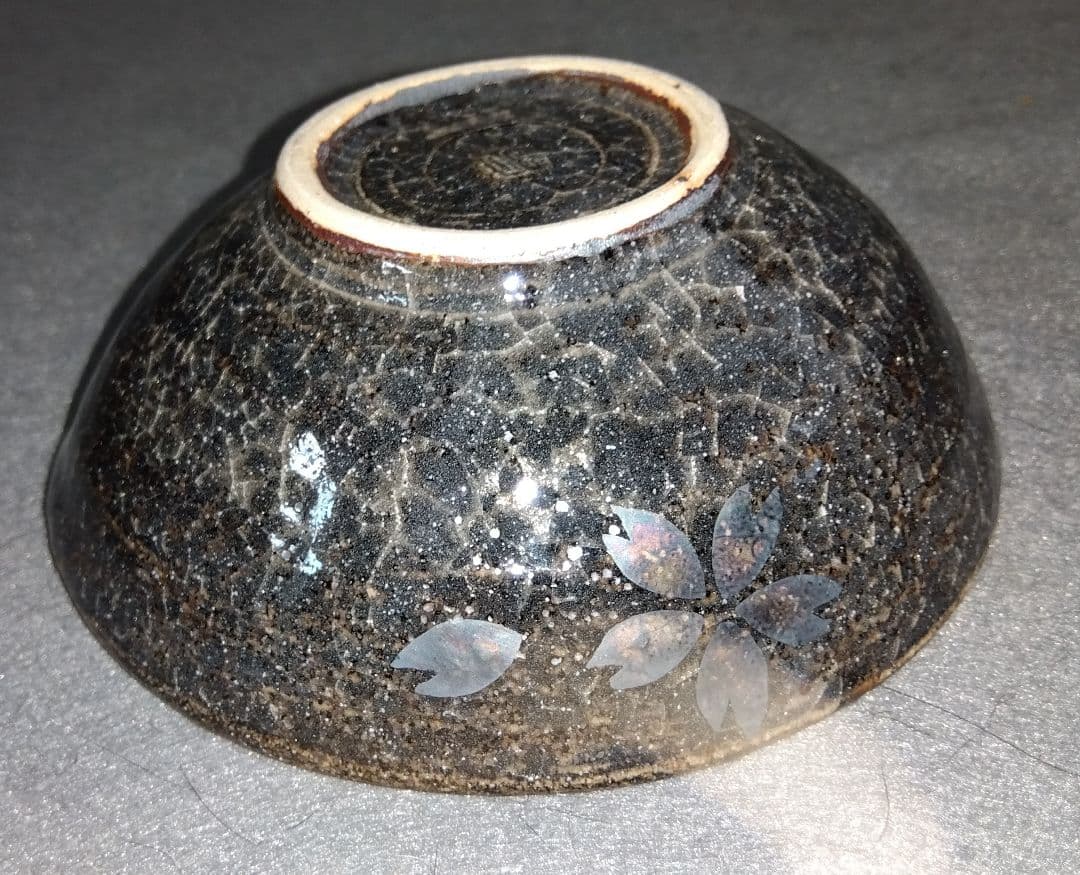 美濃焼の名工 三浦繁久作品　鼠志野紅葉紋様の向付け中鉢と中皿と大皿 の三種類