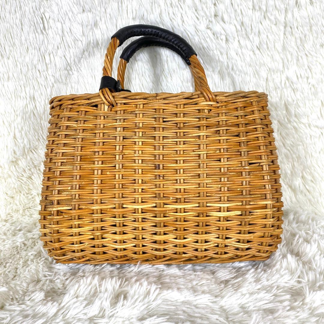 『北欧 暮らしの道具店』カゴバック