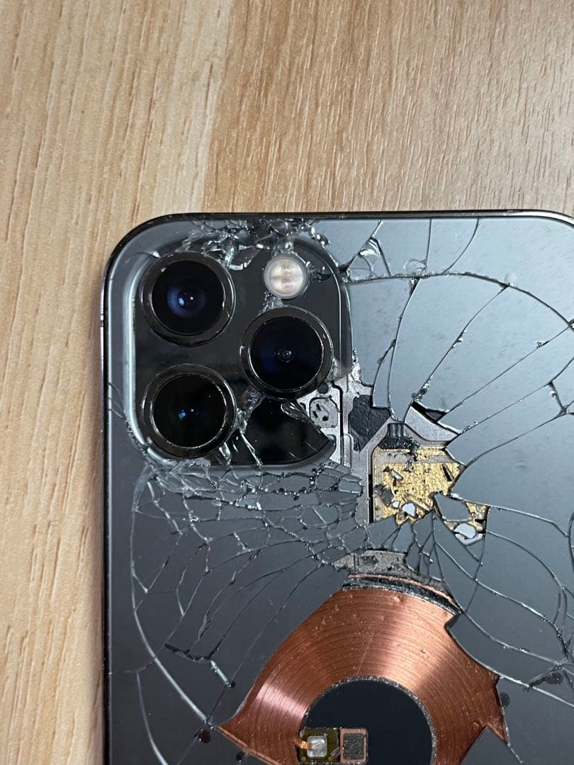 【ジャンク品】IPhone12 Pro 128GB グラファイト simフリー