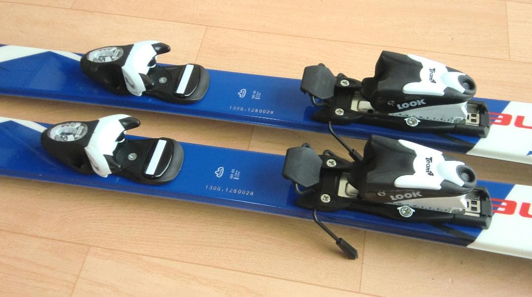 ■■11月限定■送料無料■SWALLOW■子供用スキー4点セット■130/22■