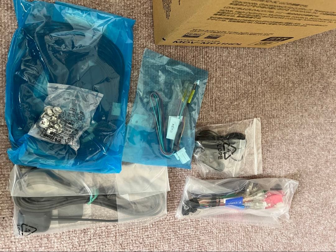 ケンウッド（KENWOOD）カーナビ彩速 9インチ