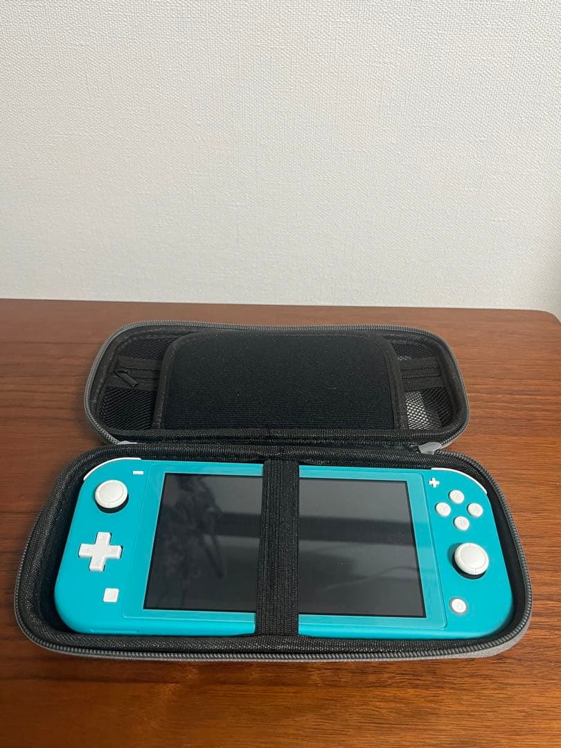 Nintendo Switch Lite ターコイズ　本体・ケース付き