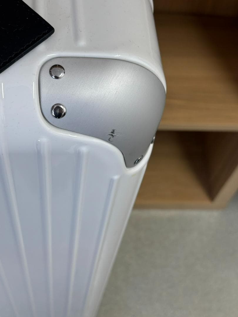 美品 リモワ RIMOWA 現行 ハイブリット　キャリーケース　大容量