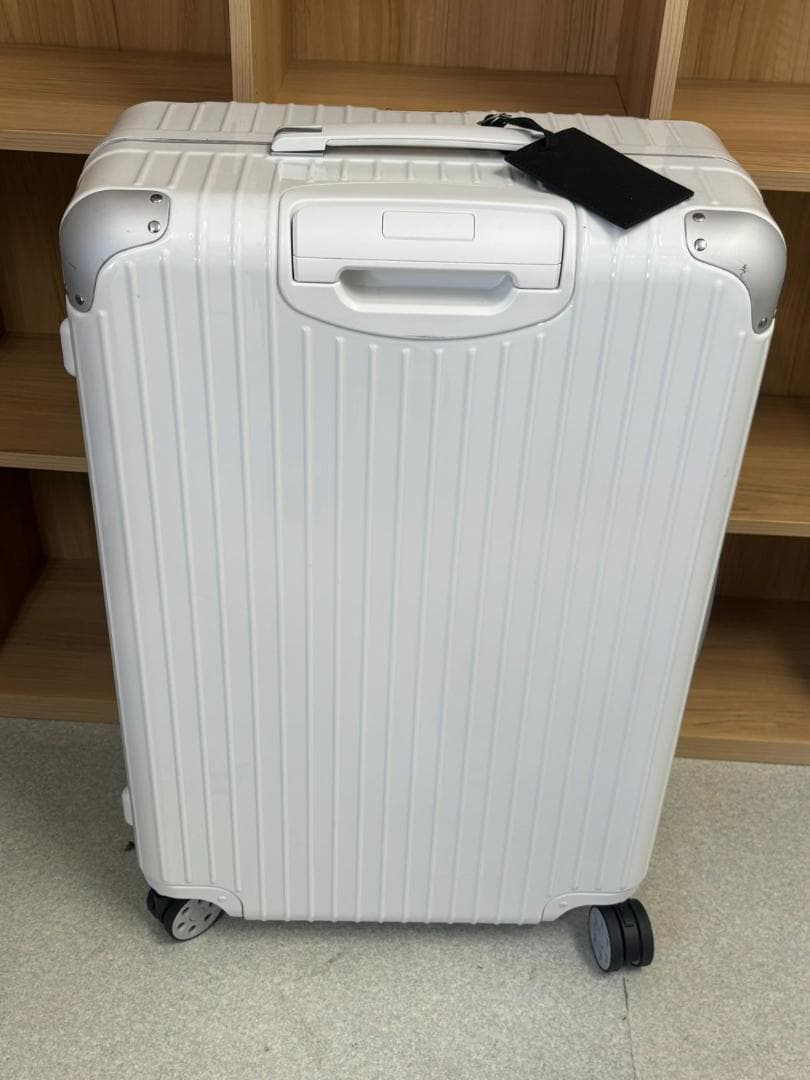 美品 リモワ RIMOWA 現行 ハイブリット　キャリーケース　大容量