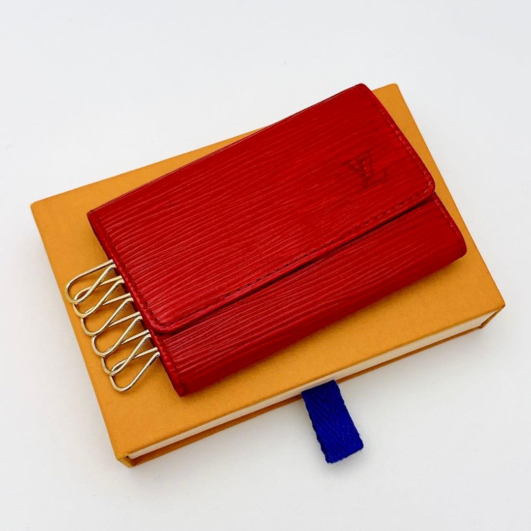 ルイヴィトン　ミュルティクレ　キーケース　エピ　6連　赤　レッド