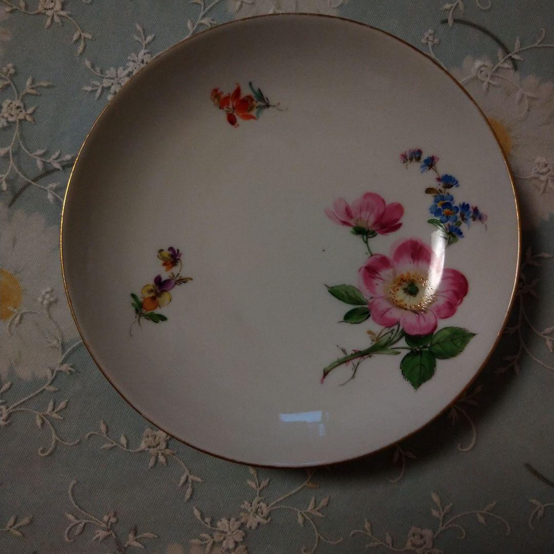 ヤマザキです ピンクの薔薇と紫の菊、オレンジのナスタスチウムのトリオ3点