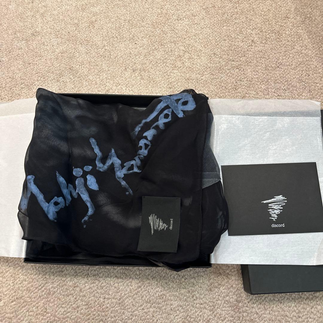 新品discord 本人サイン入Yohji Yamamoto デザイン マフラー