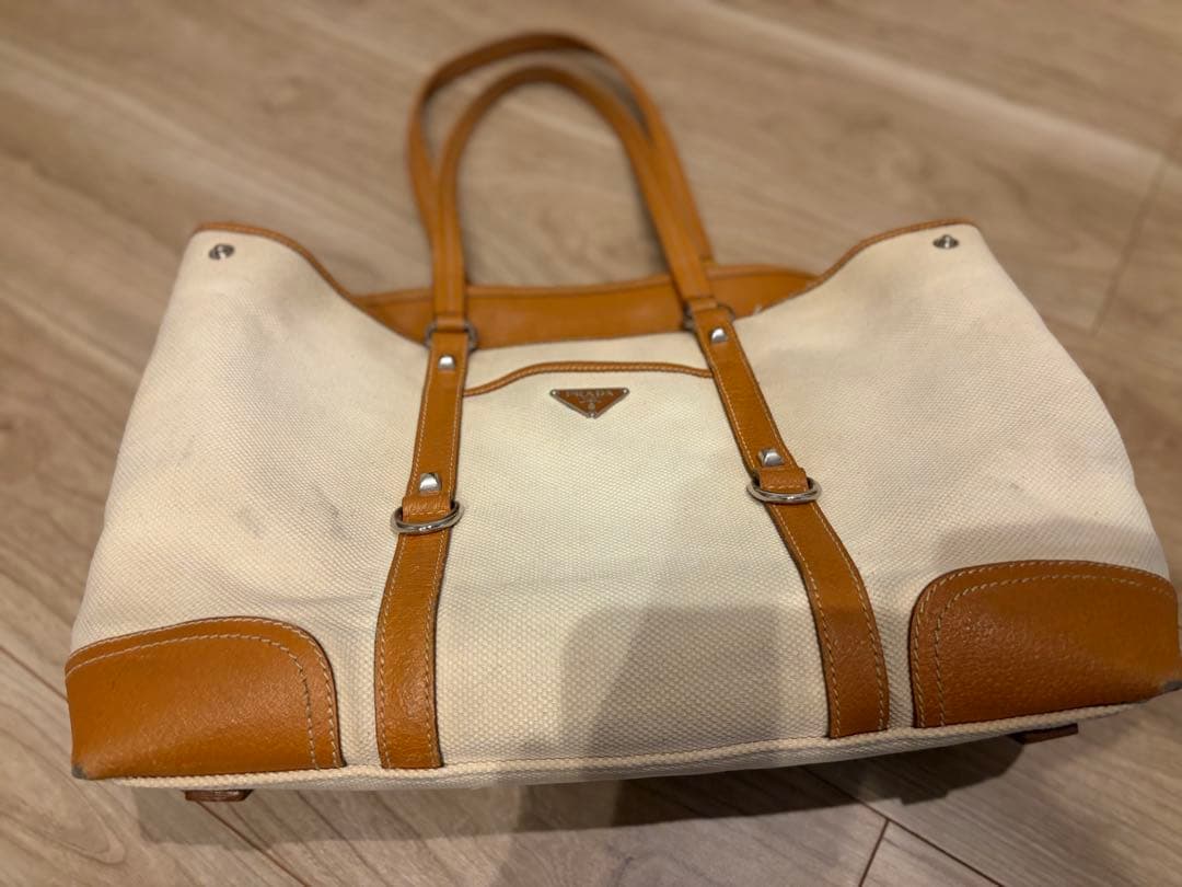 PRADA キャンパス トートバッグ