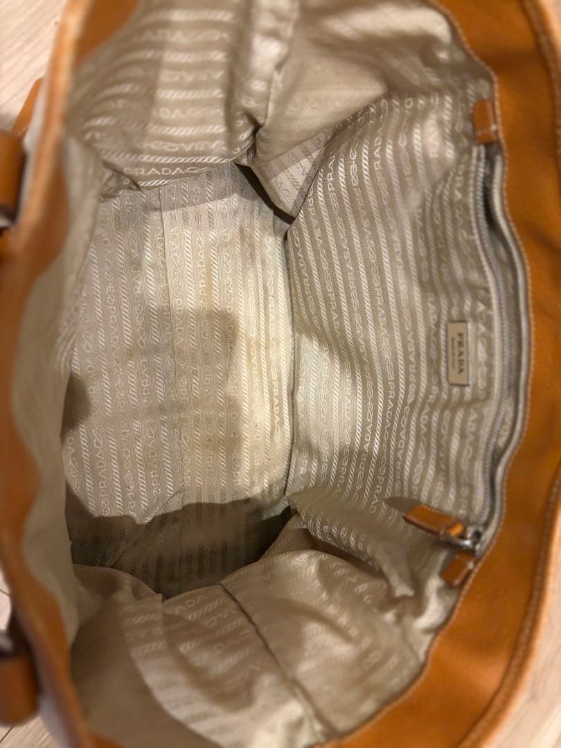 PRADA キャンパス トートバッグ