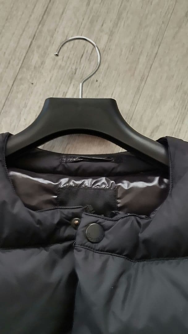 デュべティカ、DUVETICA ダウンベスト48サイズ(1日限定価格)