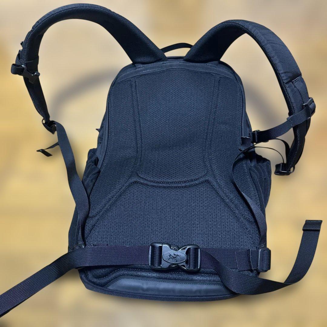 ARC’TERYX MANTIS 26 BACKPACK