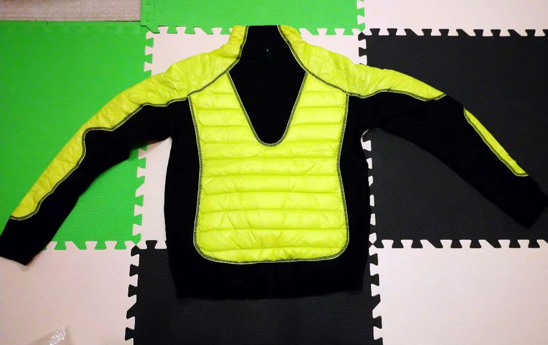 オガサカ黄緑ミドルウェア(デサント製)